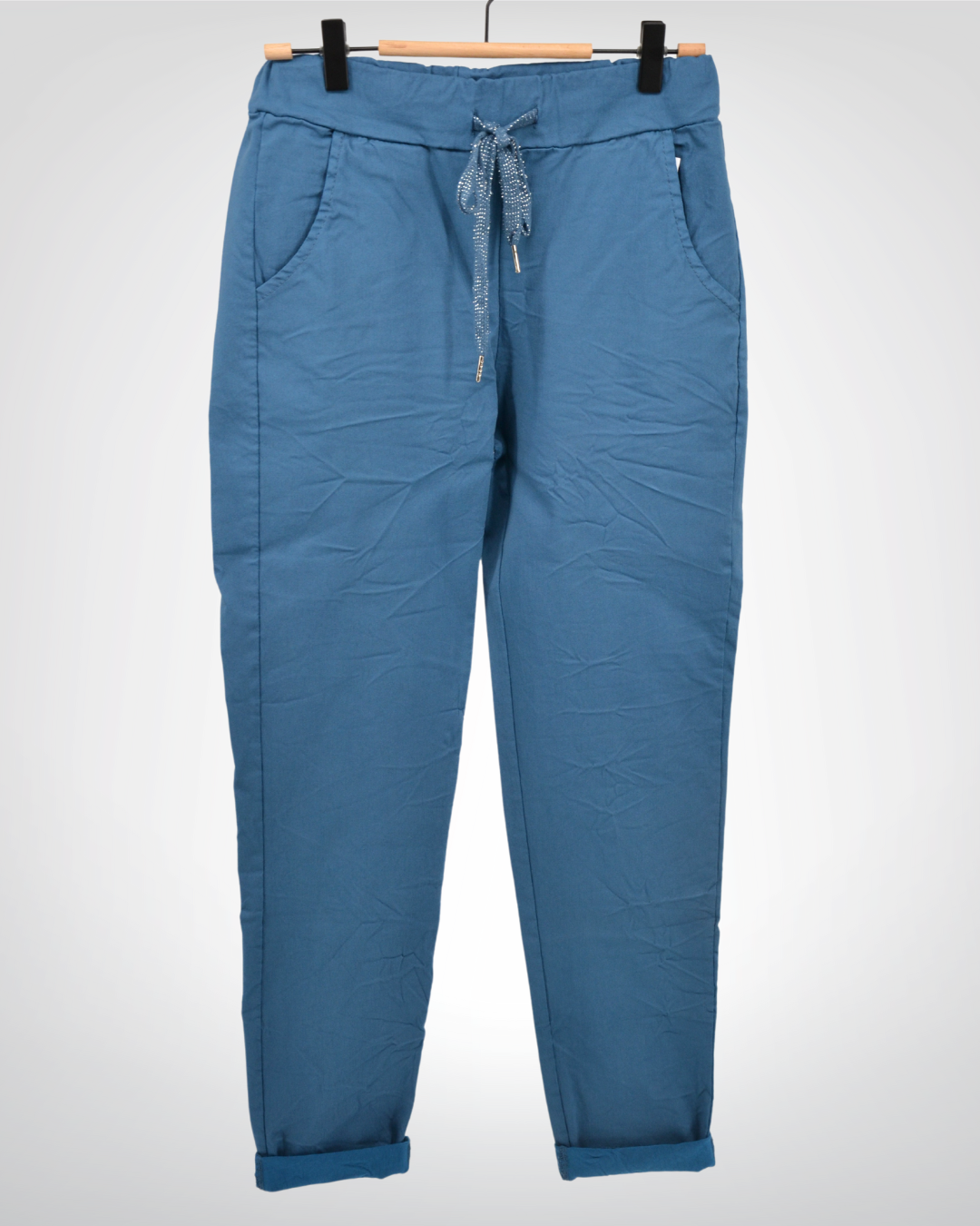 pantalon maxou bleu canard sur cintre